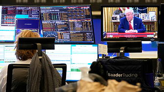 СТО: Глобалната търговия със стоки може да отбележи най-големия си спад от старта на пандемията насам