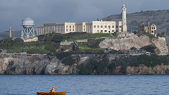 Тръмп отново отваря 