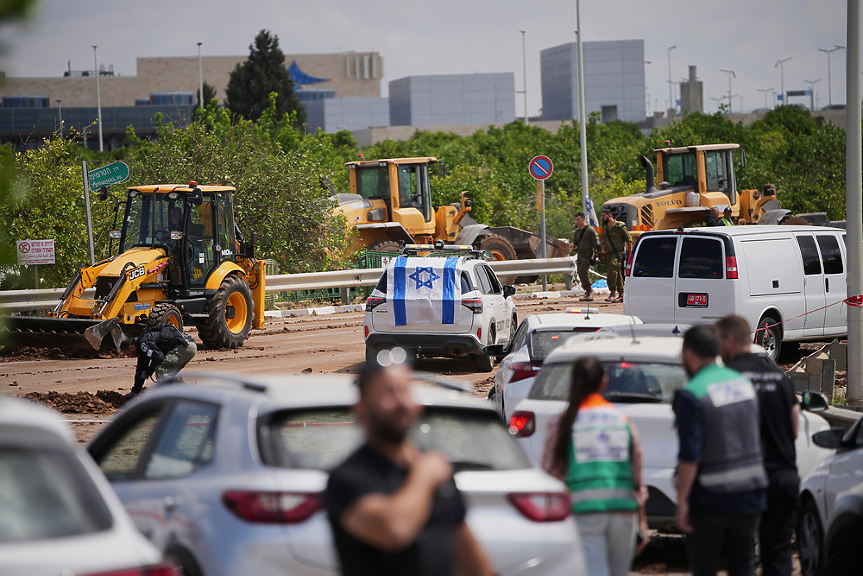 ДЕНЯТ В НЯКОЛКО РЕДА: Удар по Израел, предупреждение за Москва
