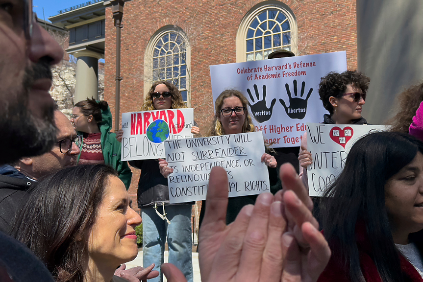 Над 100 университета срещу Тръмп: Безпрецедентно превишаване на правомощията