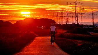 Шофьор е помел 13-годишно момче на колело в Бургаско