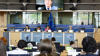 Христо Грозев: Новата тактика на Кремъл е да вербува саботьори на дребно в ЕС