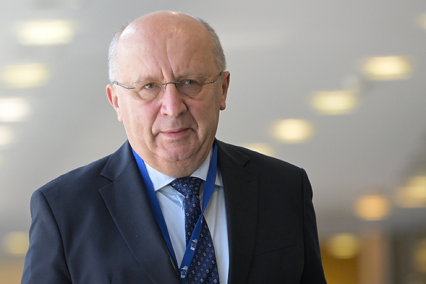 ЕС може да удвои военната помощ за Киев