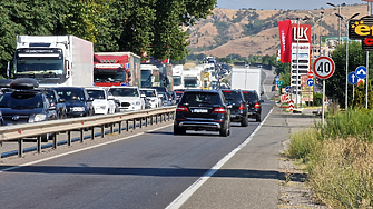 Днес ще има пак 2 ленти към София и една за Кулата