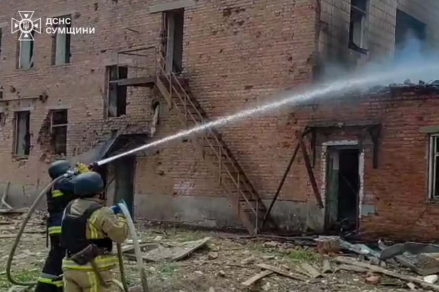 Масирани атаки: Русия удари Харков, а Украйна - Новоросийск