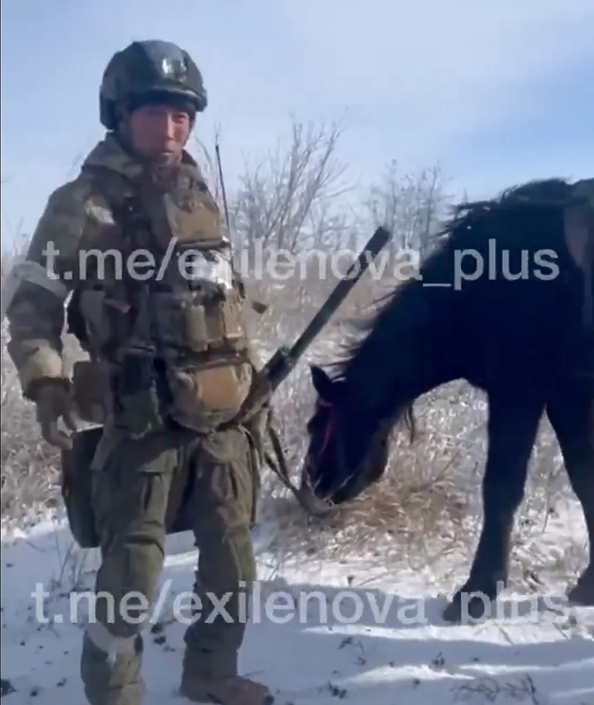 Кремъл мобилизира 160 000 младежи - най-големия набор за последните 14 години