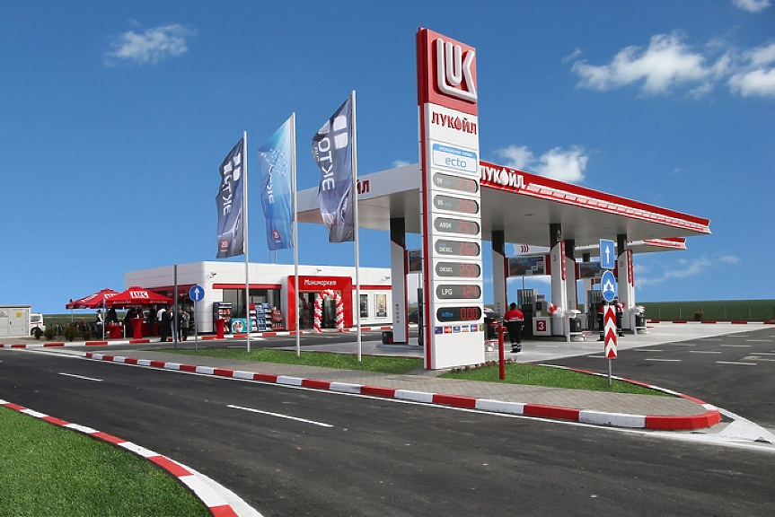 По спешност забраняват износа на някои горива. Изтегля ли ги 