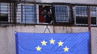 Двама избягаха от затвора в Ловеч, заловиха ги