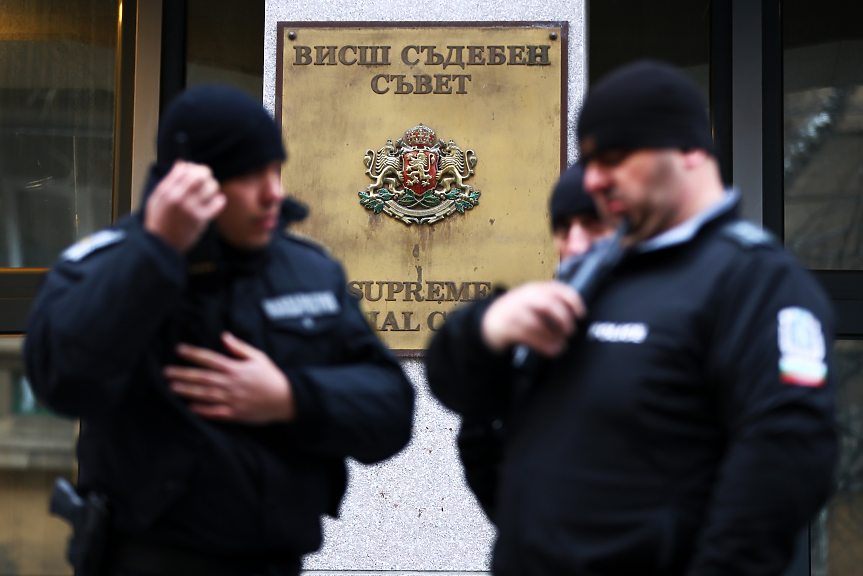 Високи заплати, ниска ефективност - критики към бюджета на съдебната власт за 2026 г.
