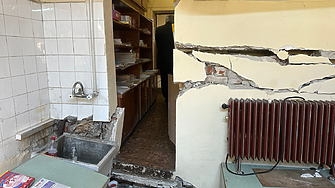 Гледки от Втора градска болница... Където лекуват хора