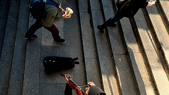 Повече българи спестяват, но харчат парите за спешни случаи и здраве