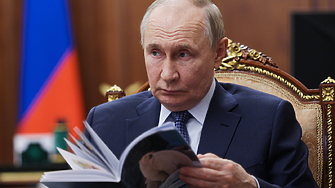 Какво става в Русия междувременно?