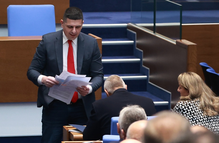 Борисов в парламентарна засада