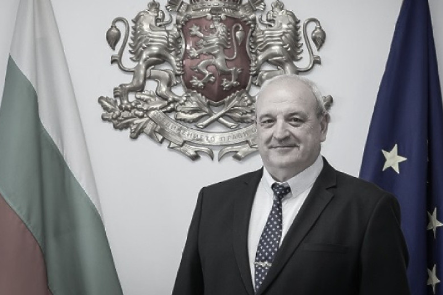 Почина зам.-министърът на спорта доц. Стоян Андонов