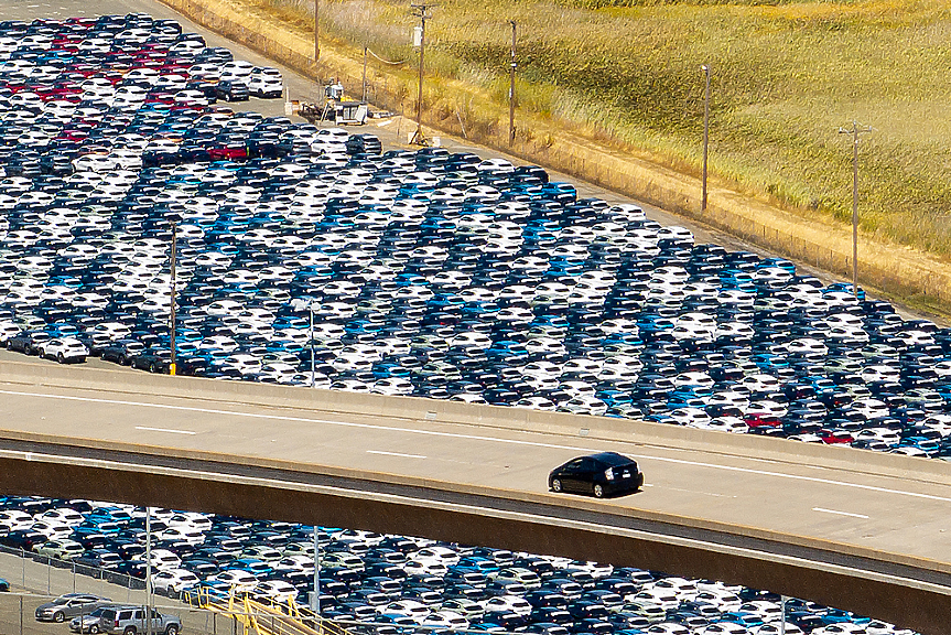 Митата на Тръмп удрят Европа с пълна сила от догодина