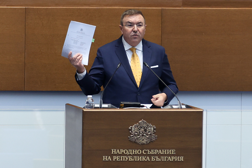 Управляващите отрязаха младите лекари от повишение на заплатите