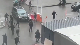 Над 80 задържани в Москва след уличен бой с бухалки и лопати (ВИДЕО)