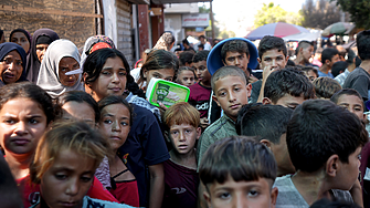 Поне 90 убити, сред които 33 деца, след израелска атака в Газа