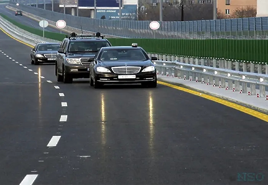 Кой превключва светофарите в София да си осигури бърза писта?