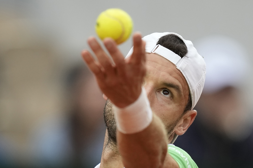 Григор Димитров се оттегли от турнира в Париж