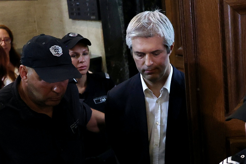 От днес Благомир Коцев ще управлява Варна от ареста