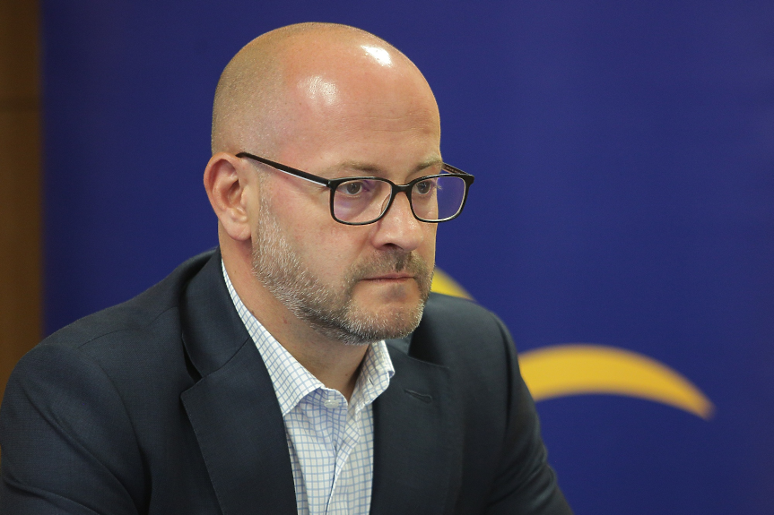 Радан Кънев за сина си: Не подценявам действията му, за които ще понесе последици според закона