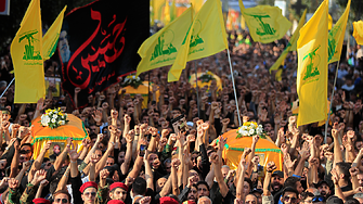 Израел бомбардира три града в Ливан