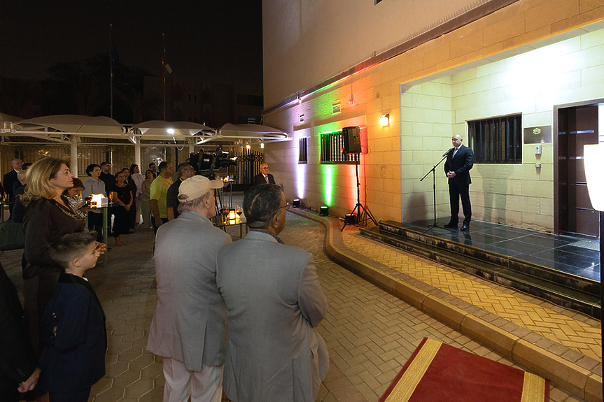 Радев се възмути в Рияд, че премиерът ни е кукла на конци, а бизнесът е под рекет