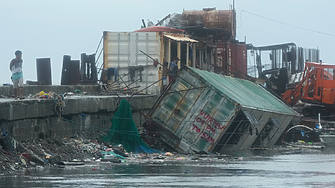 Тайфунът „Фунуон“ връхлетя Филипините и Тайван: 13 загинали, хиляди евакуирани