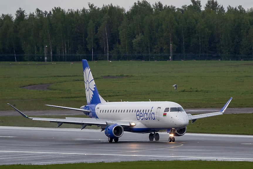 САЩ размразяват връзките с Лукашенко. Позволяват му да купува части за самолета си