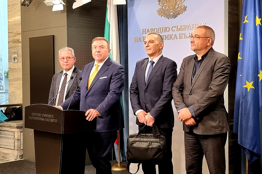 „Новото начало“ се включи в коалиционния съвет на ГЕРБ, БСП и ИТН