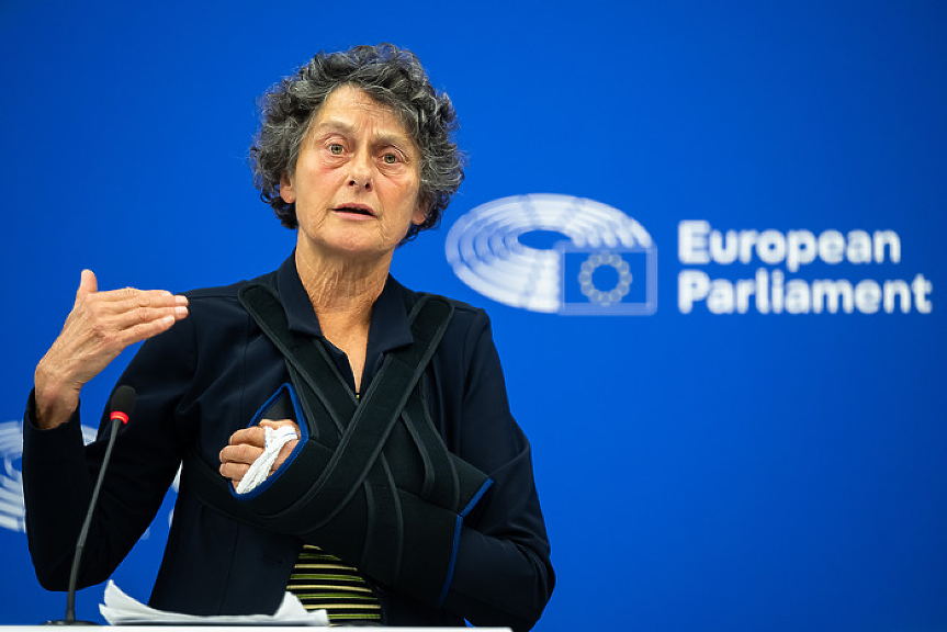 Евродепутати пак искат Унгария да остане без глас в ЕС - станала изборна автокрация