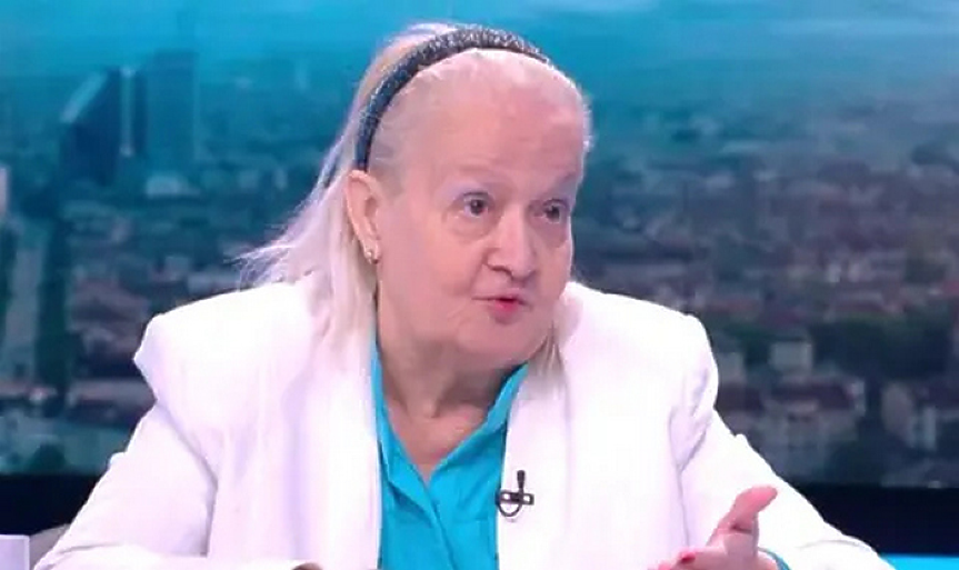 Почина астроложката Алена