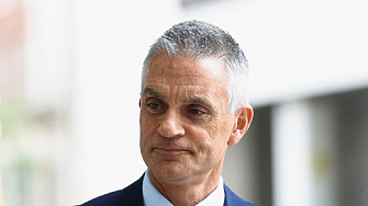 Шефове на Би Би Си напускат след скандал с реч на Тръмп. Той плаши 103-годишната медия с иск за $1 млрд.