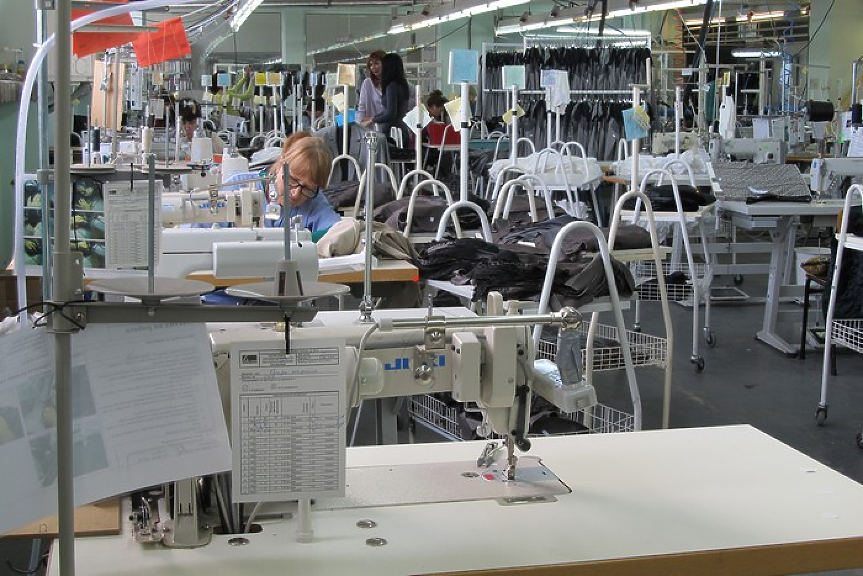 Застъпниците на по-високите осигуровки са невежи, мързеливи, жестоки и безотговорни*