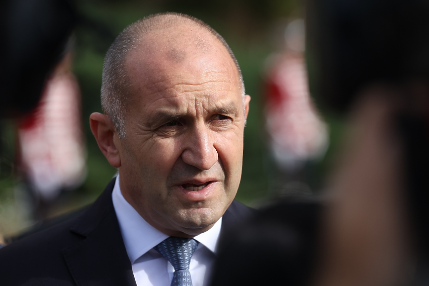 Радев и референдумът за еврото: а можеше да направи друго