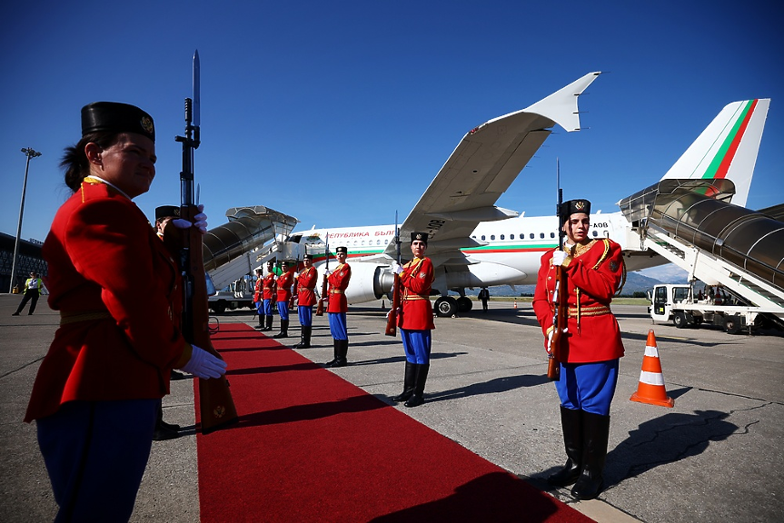 На фона на щедрия само за някои 