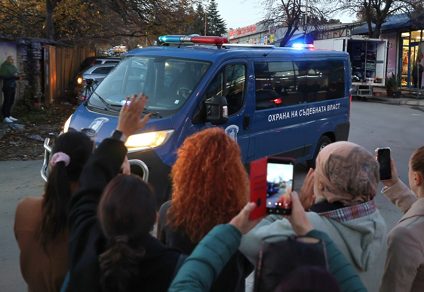 Конвоят с Благомир Коцев пристигна в затвора във Варна 