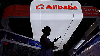 Bloomberg: Пентагонът обмисля включване на Alibaba и Baidu в списъка на военни партньори на Китай