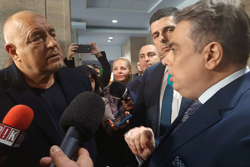 „Ела, бе, нали искаш да ми мачкаш ушите“ - Борисов в разпра с ПП-ДБ за бюджета (ВИДЕО)