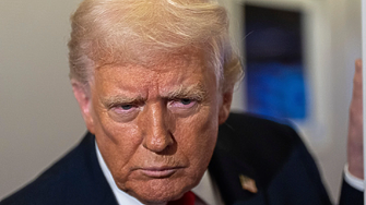 Тръмп: Спирам имиграцията от всички страни от третия свят