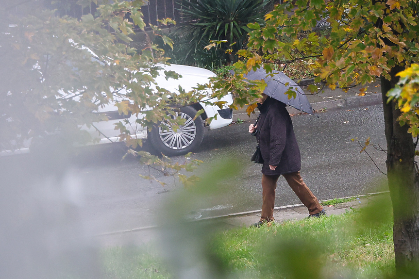 Предстоят проливни валежи в следващите 48 часа