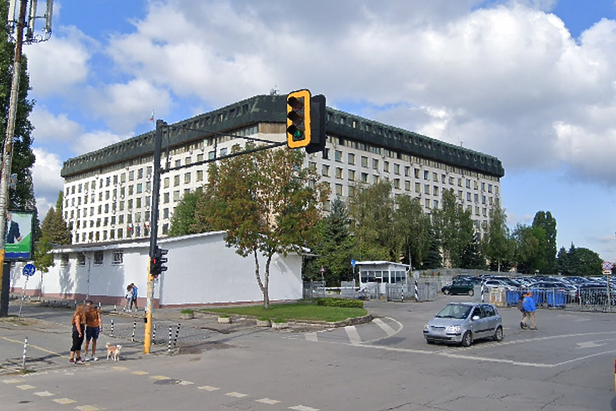 Правят щаб на НАТО в София, местят министерство в Техпарка