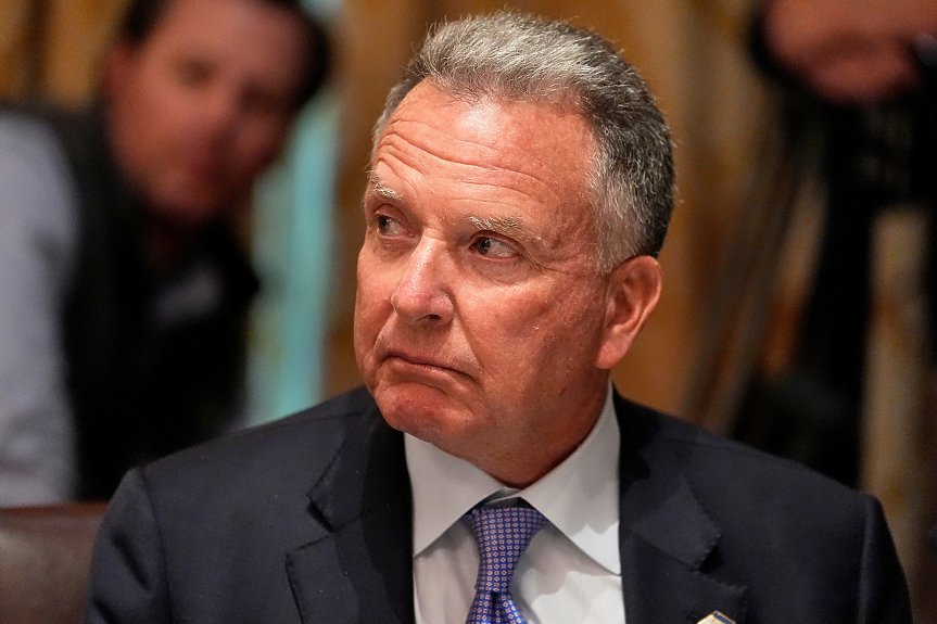 САЩ и Русия пак се опитват да извият ръцете на Украйна за териториални отстъпки