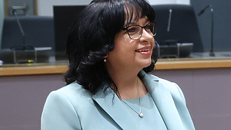 От 9000 проверки - 65 случая на необосновано вдигане на цени, съобщи Теменужка Петкова