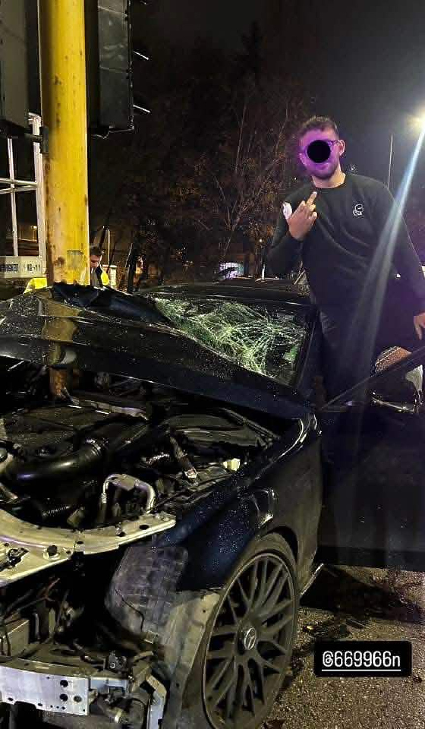 19-годишен син на доктор с 