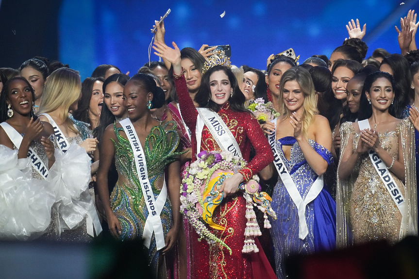 Фатима Бош от Мексико е новата „Мис Вселена“